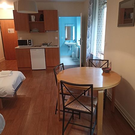 Residence La Providence Zenao Lisieux Ngoại thất bức ảnh