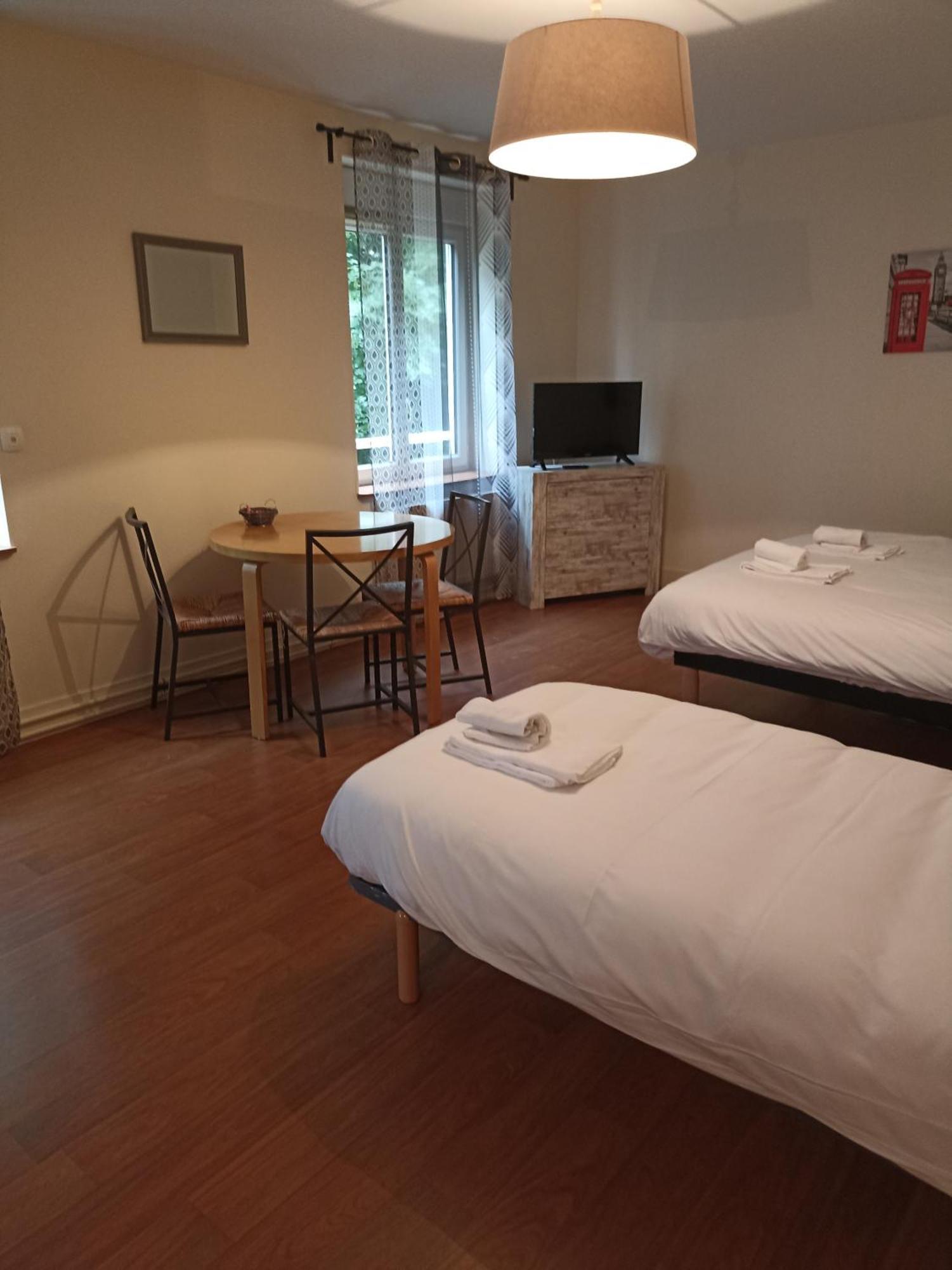 Residence La Providence Zenao Lisieux Ngoại thất bức ảnh
