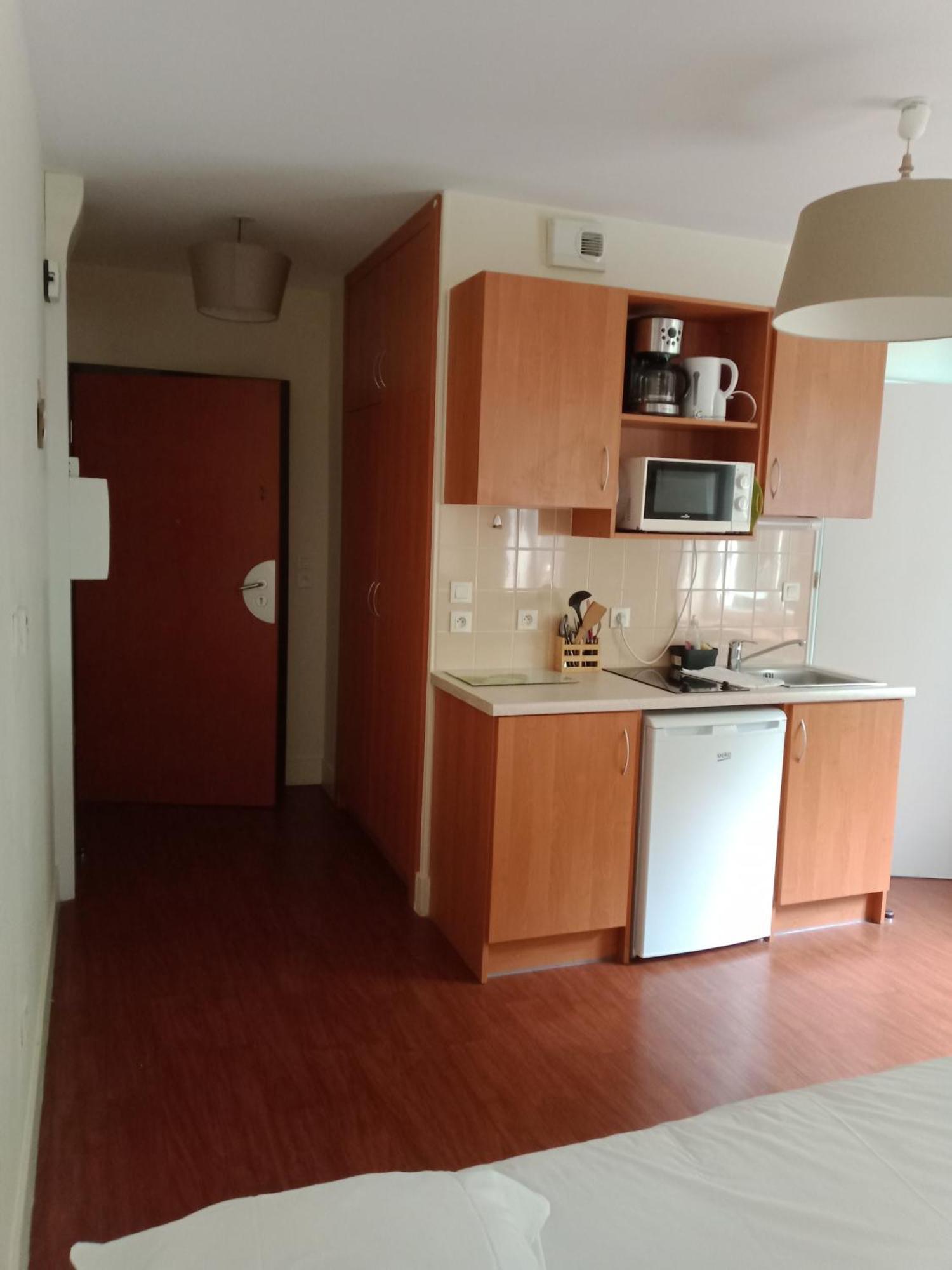 Residence La Providence Zenao Lisieux Ngoại thất bức ảnh