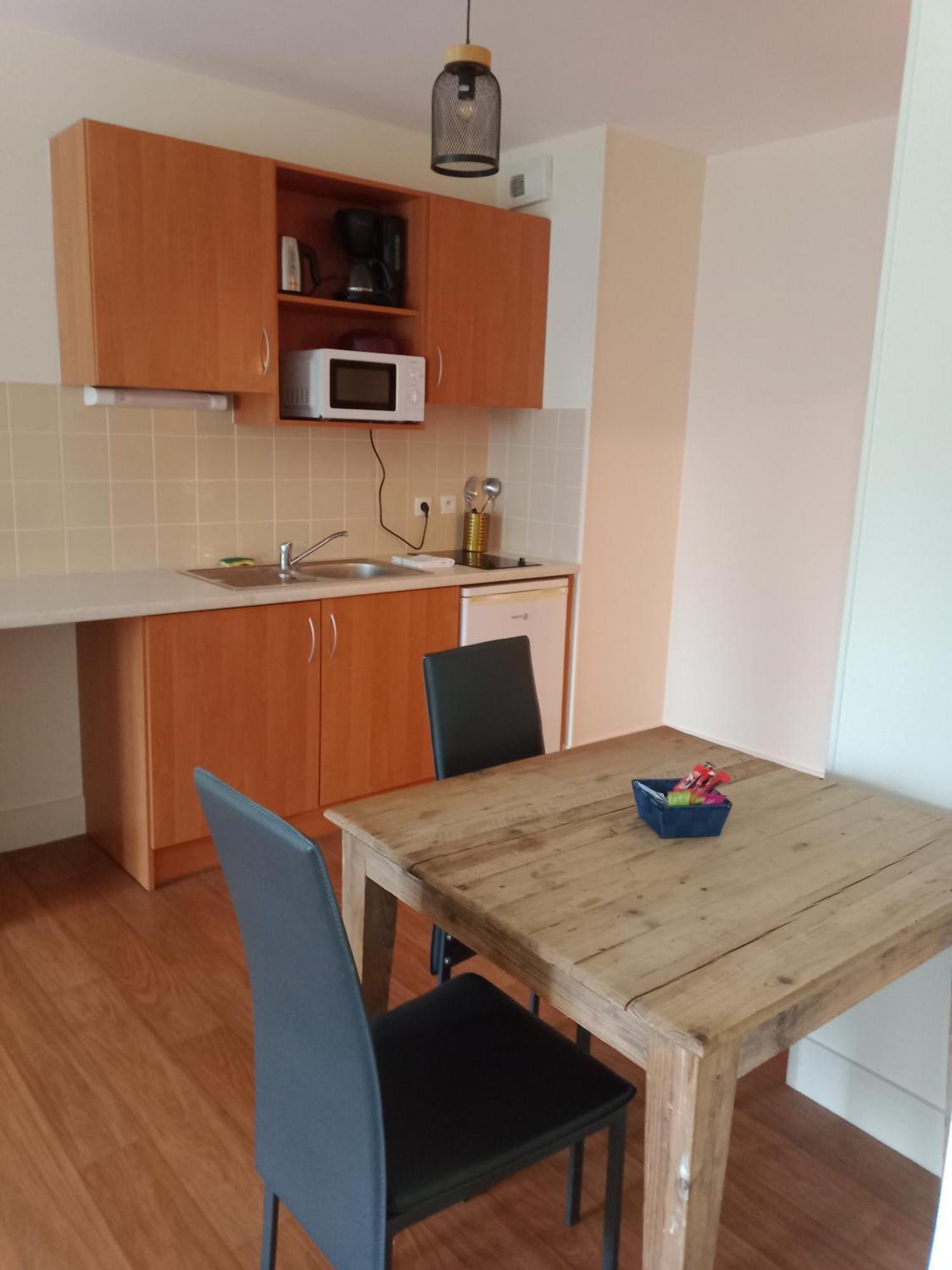 Residence La Providence Zenao Lisieux Ngoại thất bức ảnh