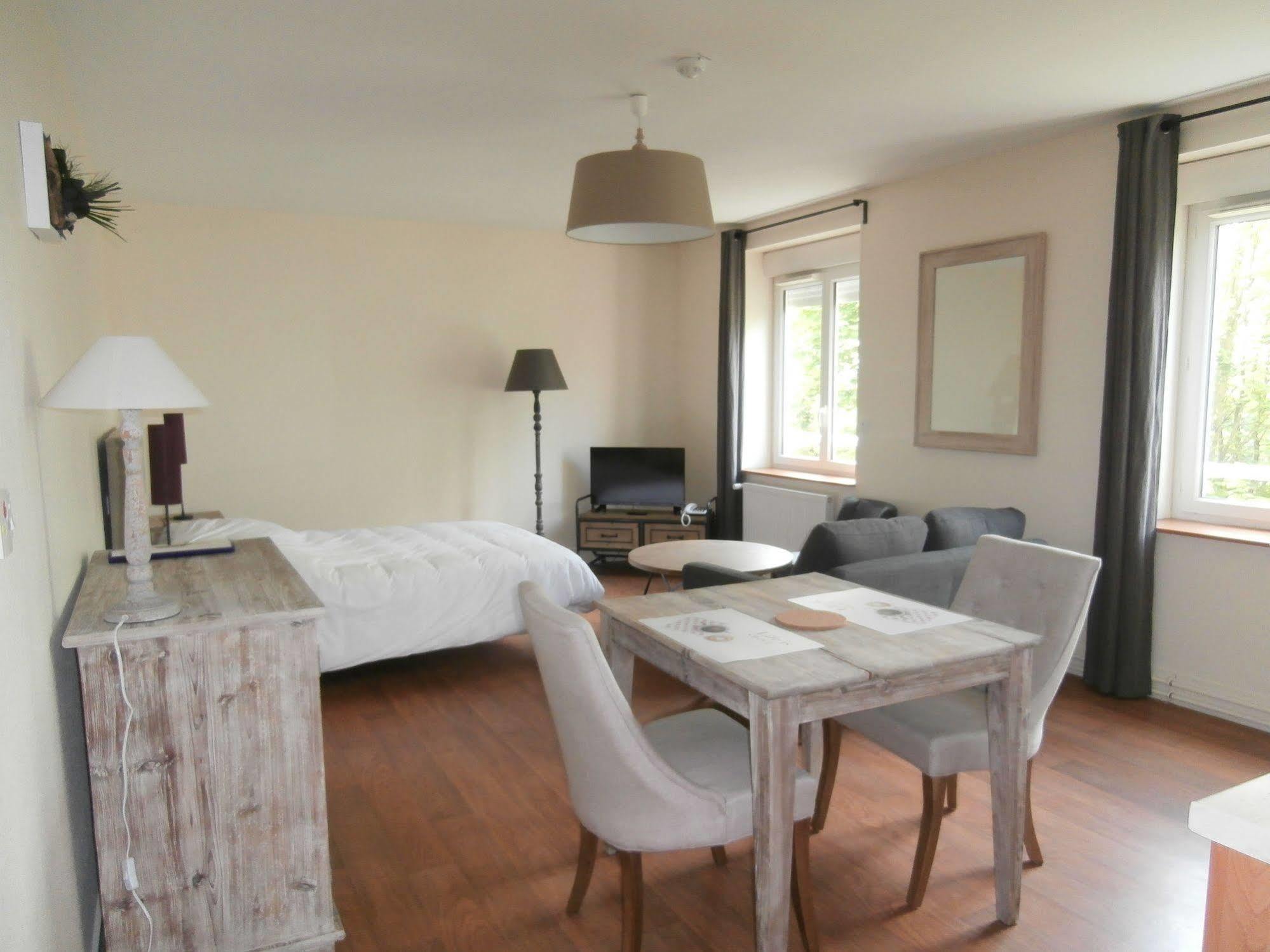 Residence La Providence Zenao Lisieux Ngoại thất bức ảnh